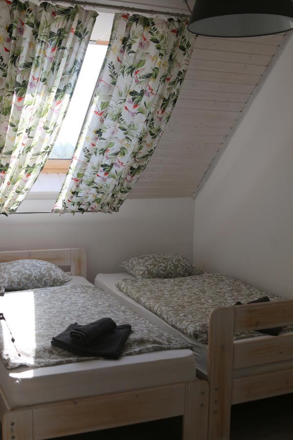 Gyulavezér Lovasbirodalma Gyulakeszi Extérieur photo
